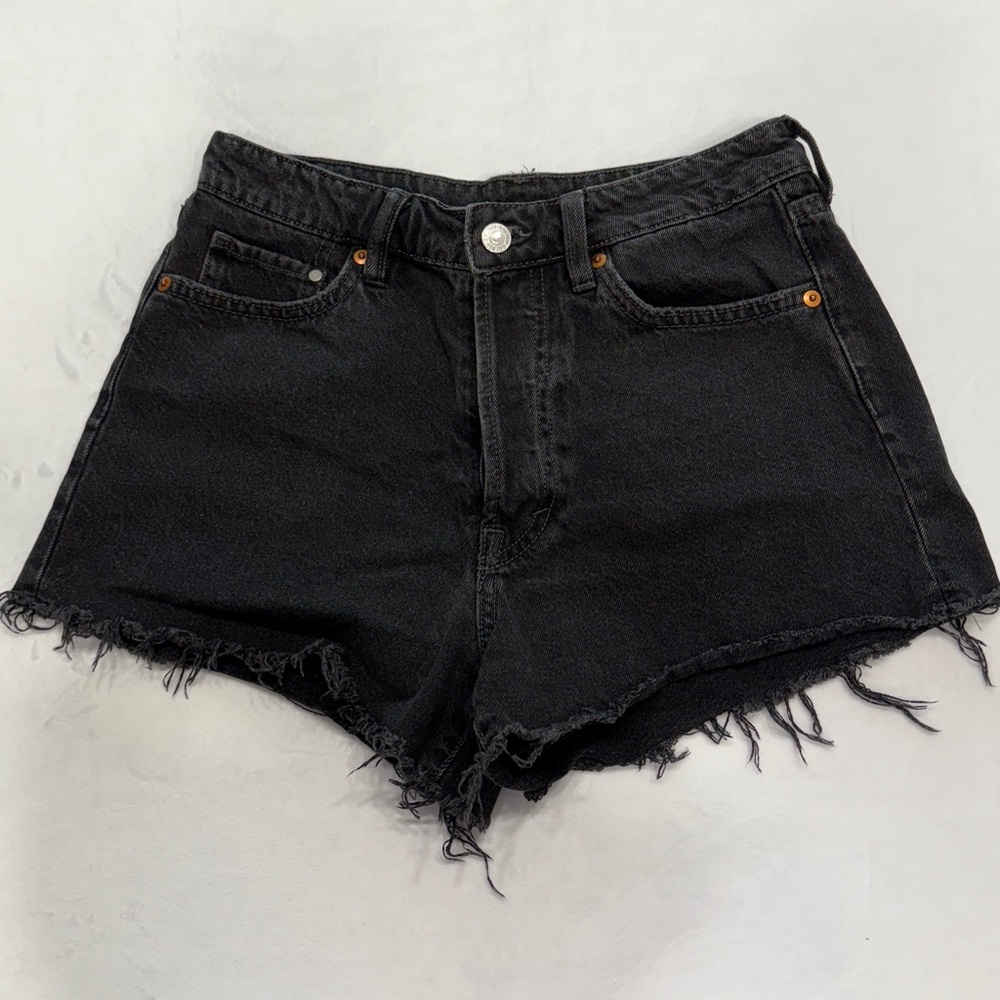 3/$16!! Black Button-Fly Denim Shorts